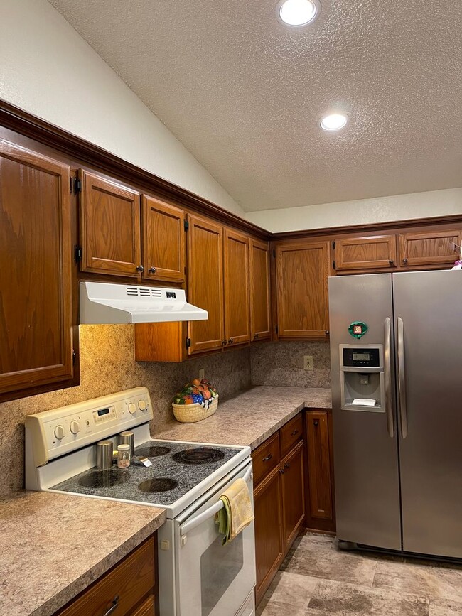 property at 8401 Woodhue Dr
