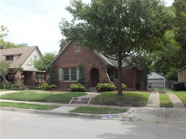 3241 Cockrell Ave in Fort Worth, TX - Building Photo - Building Photo