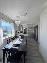 2128 Easter Ln in New Orleans, LA - Building Photo - Building Photo