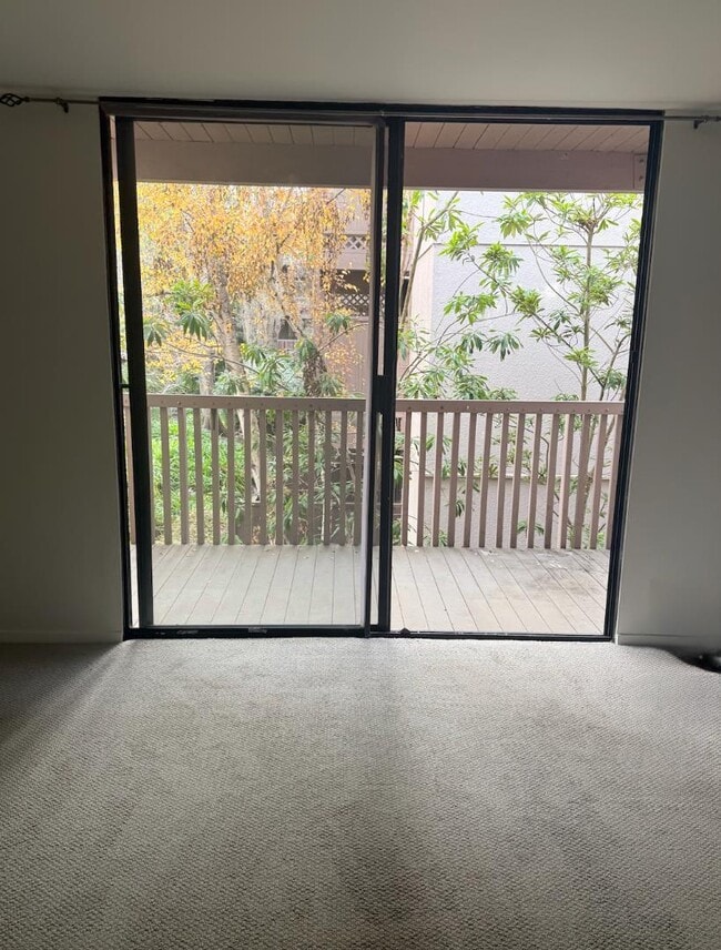 6226 Shelter Creek Ln in San Bruno, CA - Building Photo - Building Photo