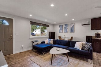 940 Quitman St, Unit A in Denver, CO - Building Photo - Building Photo