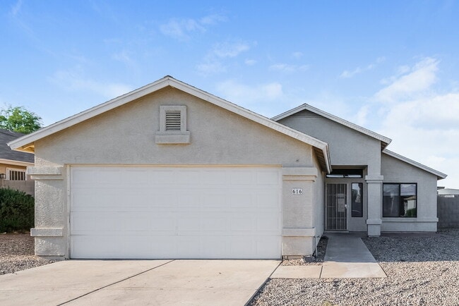 property at 616 E Arizona Ave