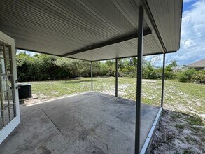 3272 Littlefield St in Deltona, FL - Building Photo - Building Photo