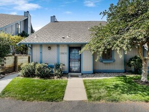 2467 S Victor St in Aurora, CO - Building Photo - Building Photo