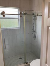 6639 Hidden Cove Dr in Davie, FL - Building Photo - Building Photo