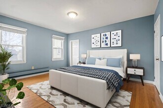 740 Elm St in Kearny, NJ - Foto de edificio - Building Photo