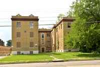 The Commodore Apartments in Cincinnati, OH - Building Photo - Building Photo