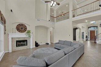 621 Maize Rd in Murphy, TX - Building Photo - Building Photo