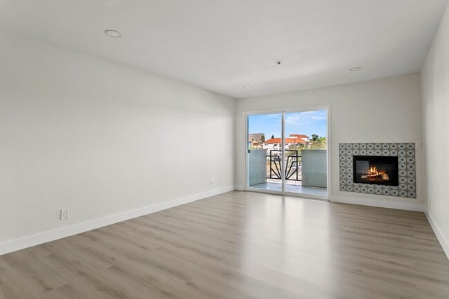 property at 450 E 4th St