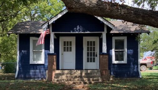 1007 W Mc Neill in Stephenville, TX - Building Photo