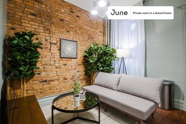 Room in Shared 4 bed/1 bath home, Unit B in New York, NY - Building Photo - Building Photo