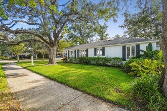 43 Aegean Ave in Tampa, FL - Building Photo - Building Photo