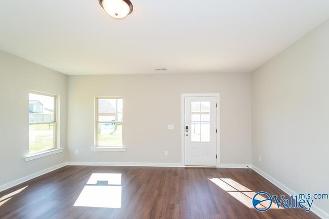 46 HAWK LN in Lincoln, AL - Foto de edificio - Building Photo