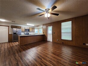 1480 W Klein Rd in New Braunfels, TX - Building Photo - Building Photo