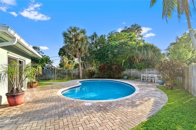 property at 2821 NE 15th Terrace