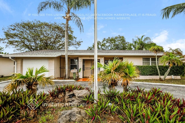 property at 1501 N 46th Ave