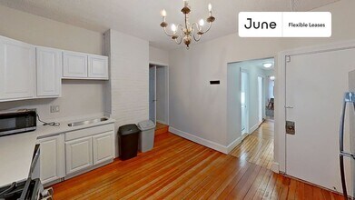 47 Wallingford Rd in Boston, MA - Building Photo - Building Photo