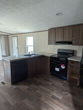 213 Emmett St in Kingsport, TN - Building Photo - Building Photo