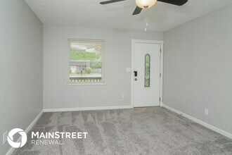 10902 Waycross Ave in Louisville, KY - Building Photo - Building Photo