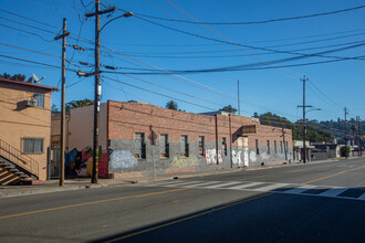 Bates Hall in Oakland, CA - Building Photo - Building Photo