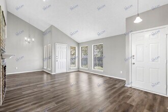 10306 Stoney Bridge Rd in Fort Worth, TX - Building Photo - Building Photo