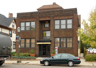 535 Selby Ave in St. Paul, MN - Foto de edificio - Building Photo