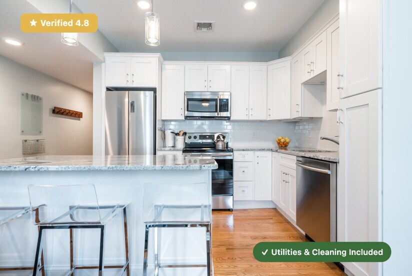 Furnished Private Bedroom in Cambridge in Cambridge, MA - Building Photo