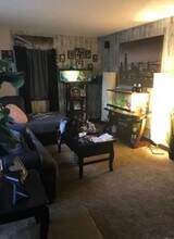 803 Uhrig Ave, Unit Apartment #3 in Dayton, OH - Foto de edificio - Building Photo