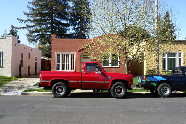 146 Birch St in Redwood City, CA - Building Photo - Building Photo