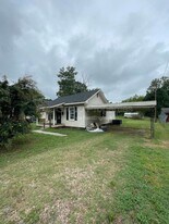 207 N Meriah St in Landis, NC - Building Photo