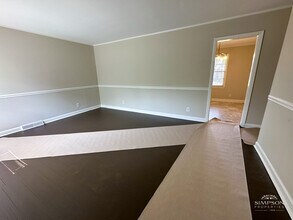 4105 Abbeydale Dr in Charlotte, NC - Building Photo - Building Photo