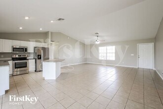 218 Blackstone Dr in Ft. Myers, FL - Building Photo - Building Photo