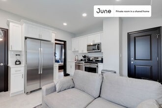Room in Shared 4 bed/1.5 bath home in Boston, MA - Building Photo - Building Photo