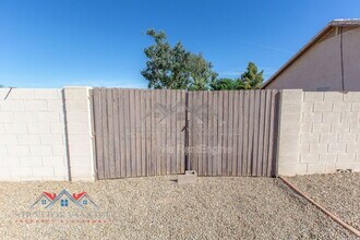 8760 E Winnston Cir in Mesa, AZ - Building Photo - Building Photo