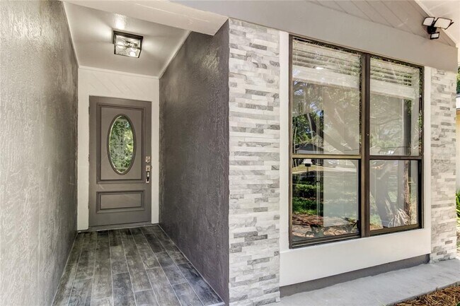 706 6th St S in Safety Harbor, FL - Building Photo - Building Photo