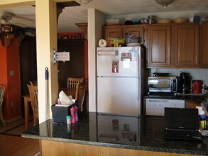 130 Purgatory Rd in Middletown, RI - Building Photo - Building Photo