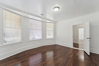 1602 E Henry St in Savannah, GA - Building Photo - Building Photo