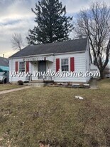 728 Baxter St in Fort Wayne, IN - Building Photo