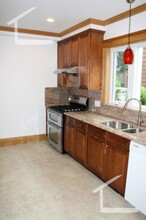 120 Columbia St in Brookline, MA - Building Photo - Building Photo