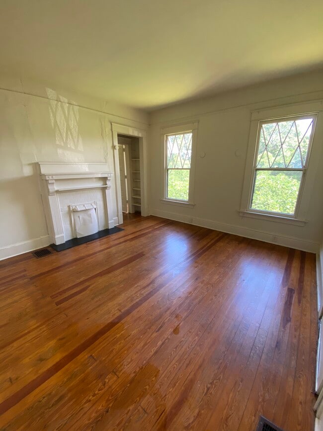 148 Milledge Ter, Unit #1 in Athens, GA - Building Photo - Building Photo