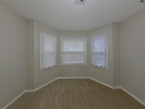 225 Holmsbury Rd in Irmo, SC - Building Photo - Building Photo