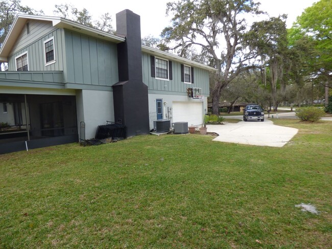 737 Sybilwood Cir in Winter Springs, FL - Building Photo - Building Photo
