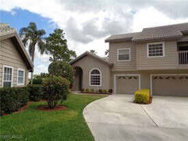 271 Perignon Pl in Naples, FL - Building Photo