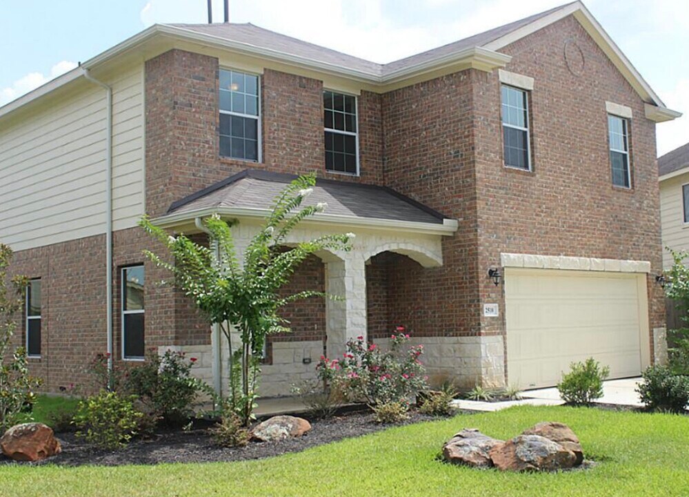 2510 Pembroke Springs in Spring, TX - Building Photo