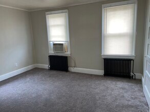 401 Lafayette Ave, Unit Apartment 3 in Trenton, NJ - Building Photo - Building Photo