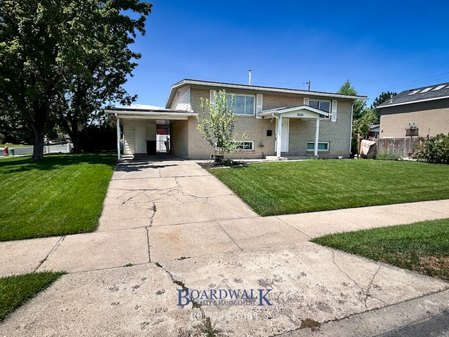 5730 S 590 W in Murray, UT - Building Photo - Building Photo