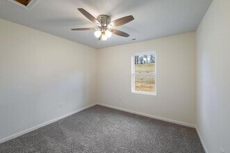 27 Cottage Ln in Hurricane, WV - Building Photo - Building Photo