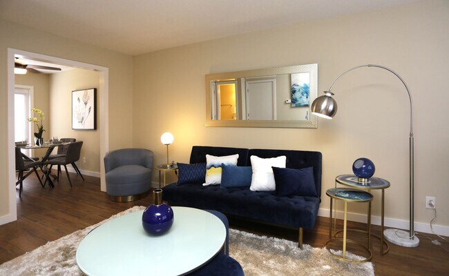 125 Western Villa Dr in Clemmons, NC - Building Photo - Building Photo