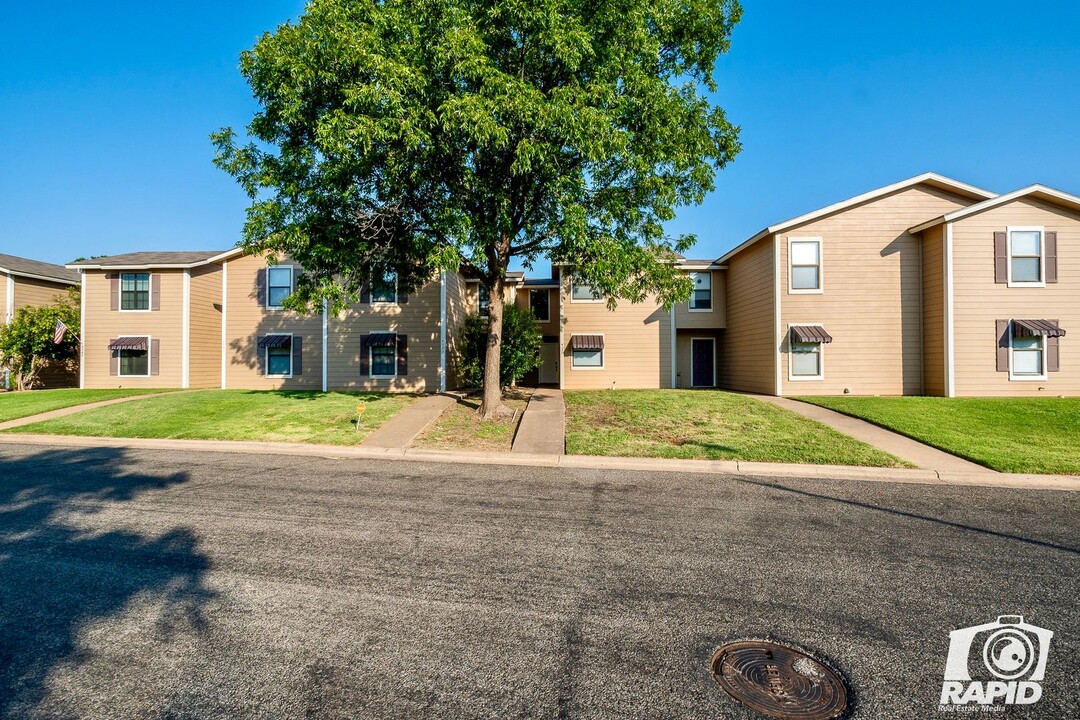 4537 Bermuda Dr in San Angelo, TX - Building Photo