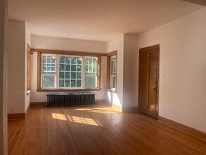 5304 W Altgeld St, Unit 2 in Chicago, IL - Building Photo - Building Photo